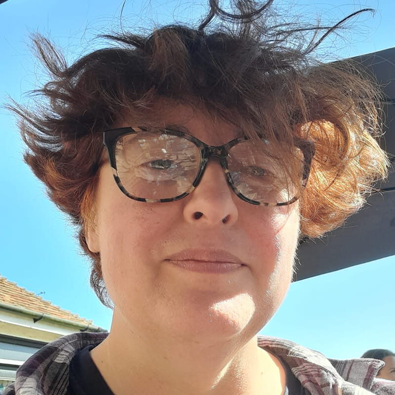 Louise Woodcock – Kent Piano Tutor